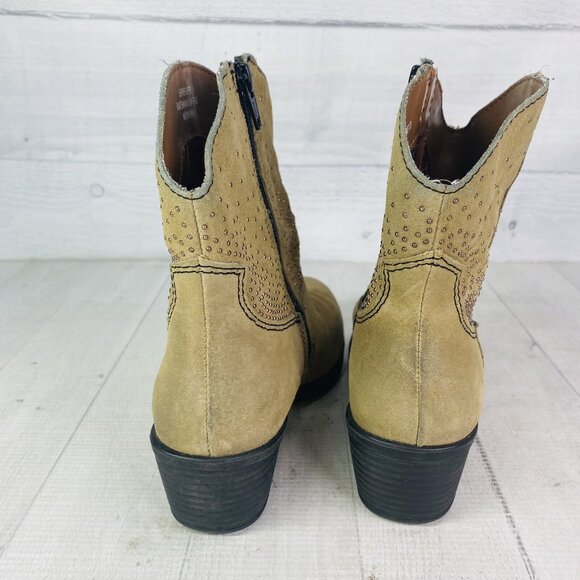 BOC Born Concept AMBROSIA Taupe Leather Studded Western Ankle Boots Sz 6.5 / 37 - Picture 6 of 16